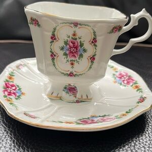 Crown Dorset Fine Bone China decorative
